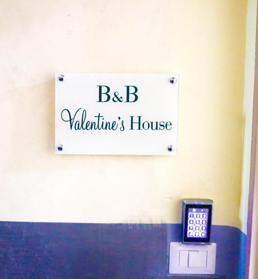 مبيت وإفطار نابولي Valentine'S House المظهر الخارجي الصورة